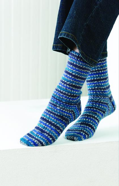 Magic Stripe Basic Socks Pattern (Knit)