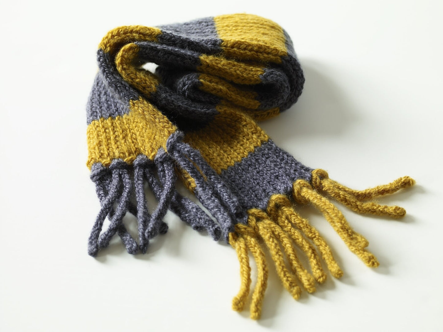 Childs Striped Scarf Pattern (Knit)
