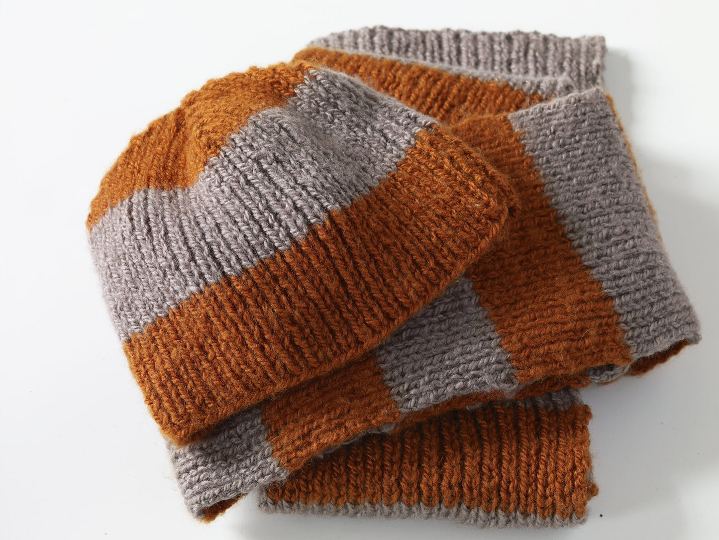 Smoky Stripes Beanie Hat and Scarf Pattern (Knit)