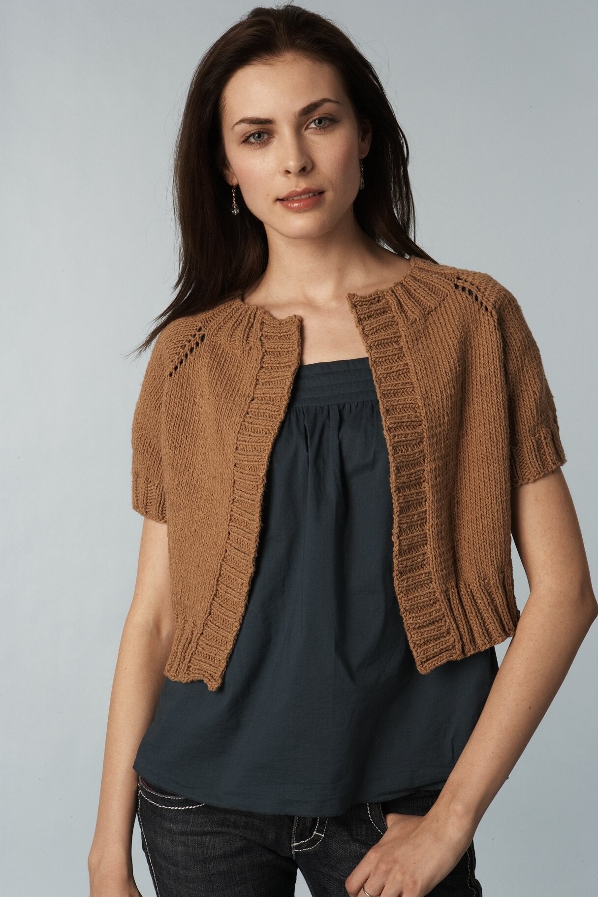 Cropped Raglan Sweater Pattern (Knit)