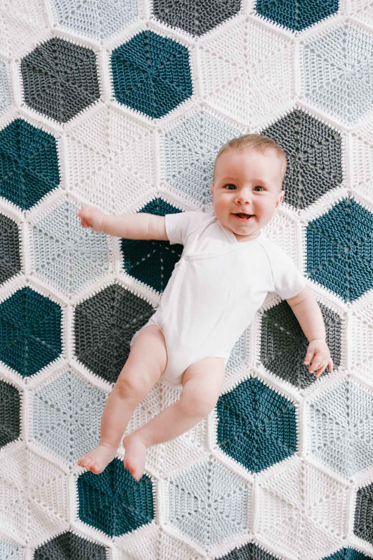 Crochet Kit - Quinn Hexie Blanket