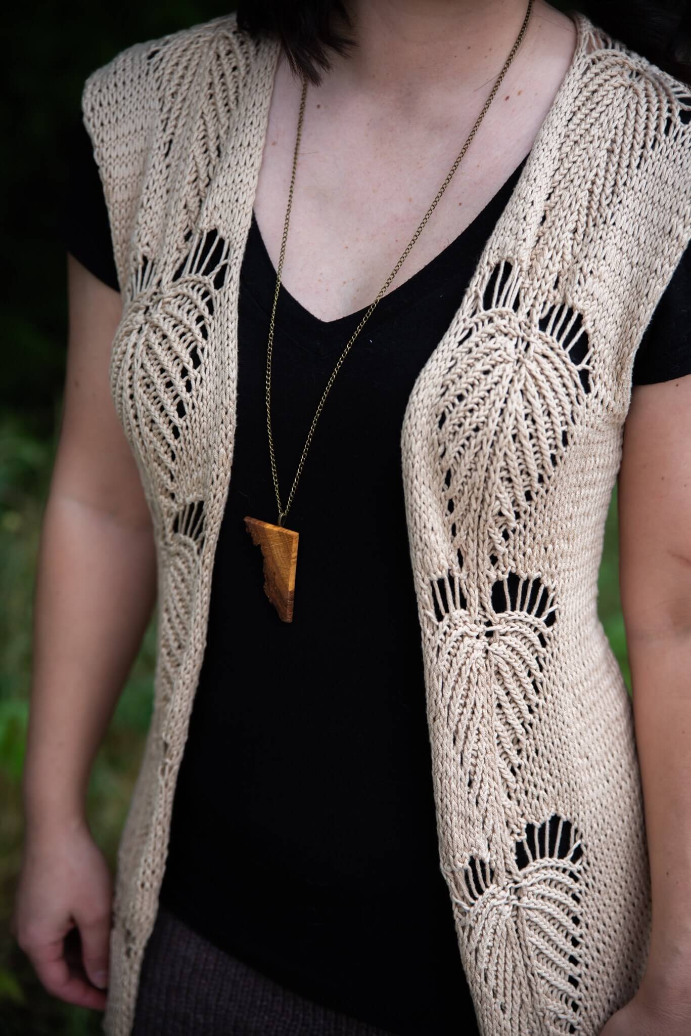 Knit Kit - Deltoid Leaf Vest