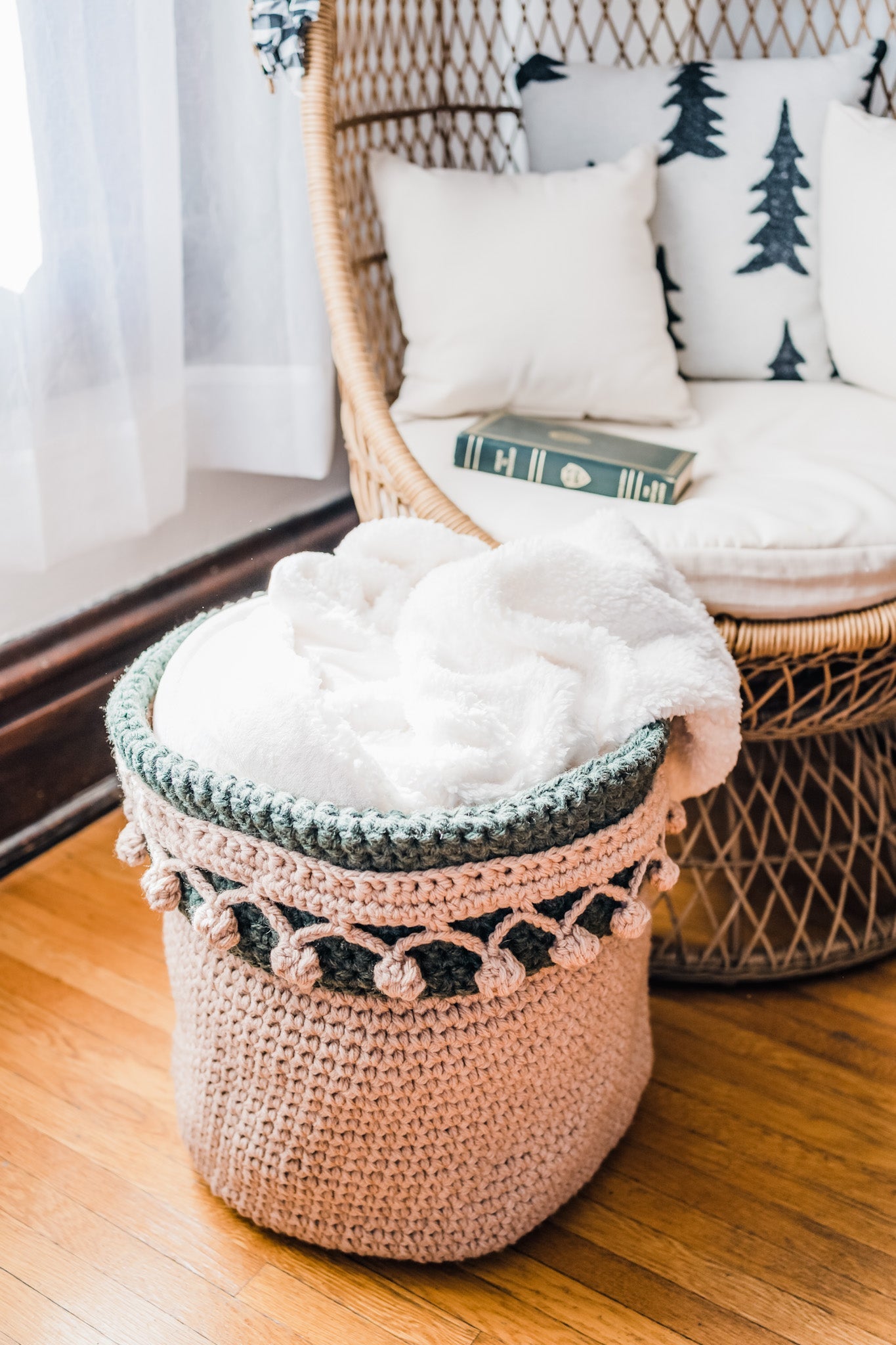 Crochet Kit - Fireside Basket