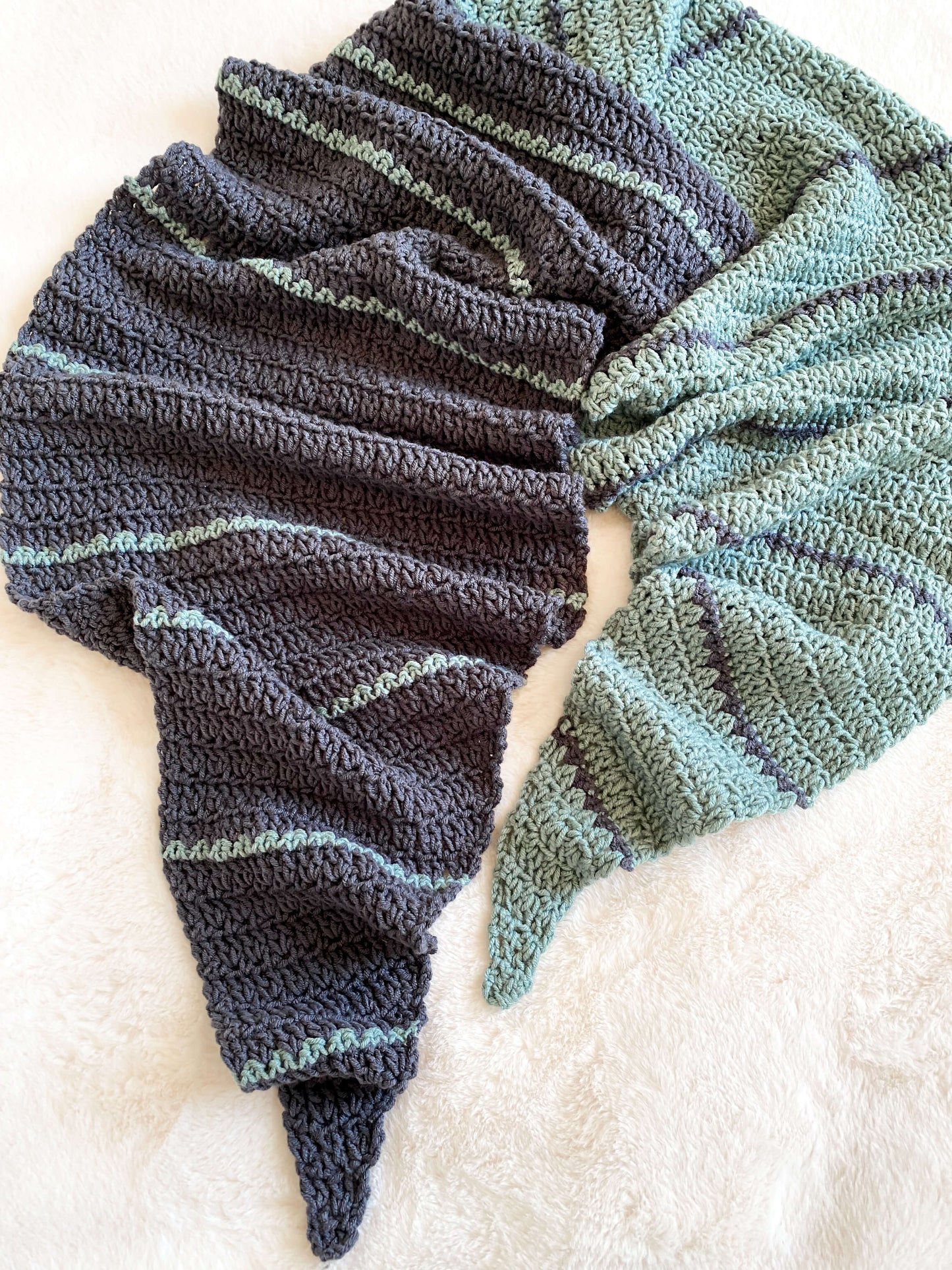 Crochet Kit - Mint Chip Shawl