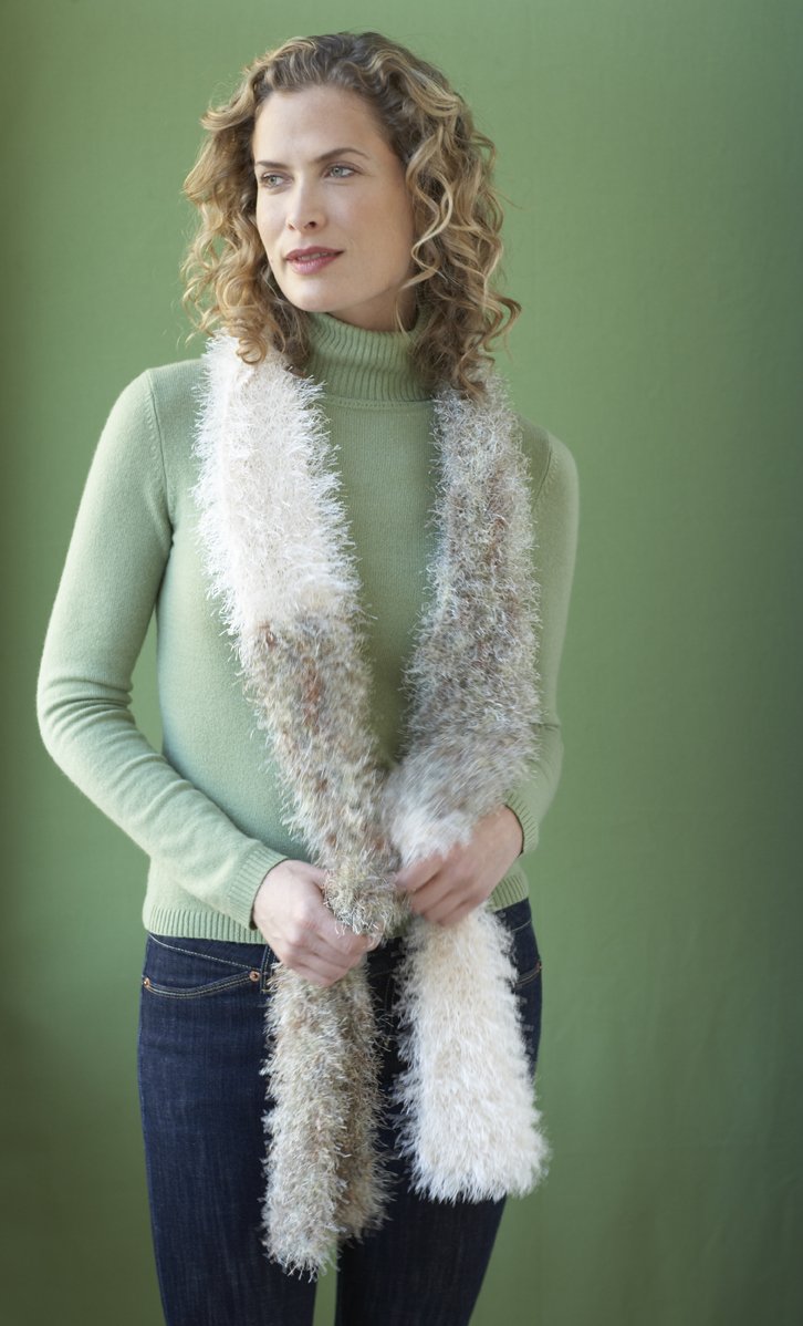 Plush Scarf (Knit)