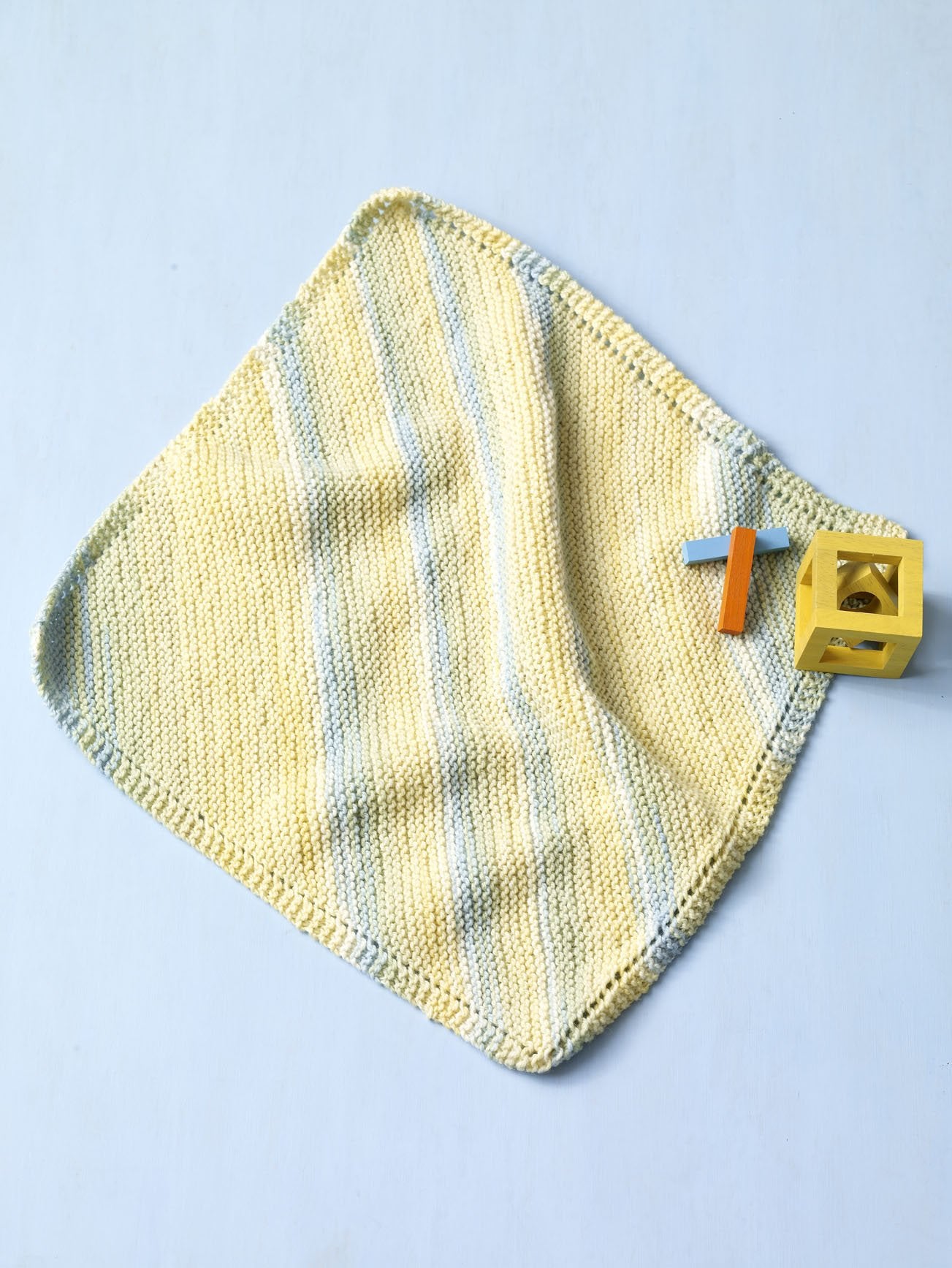 Sunny Diagonal Blankie Pattern (Knit)
