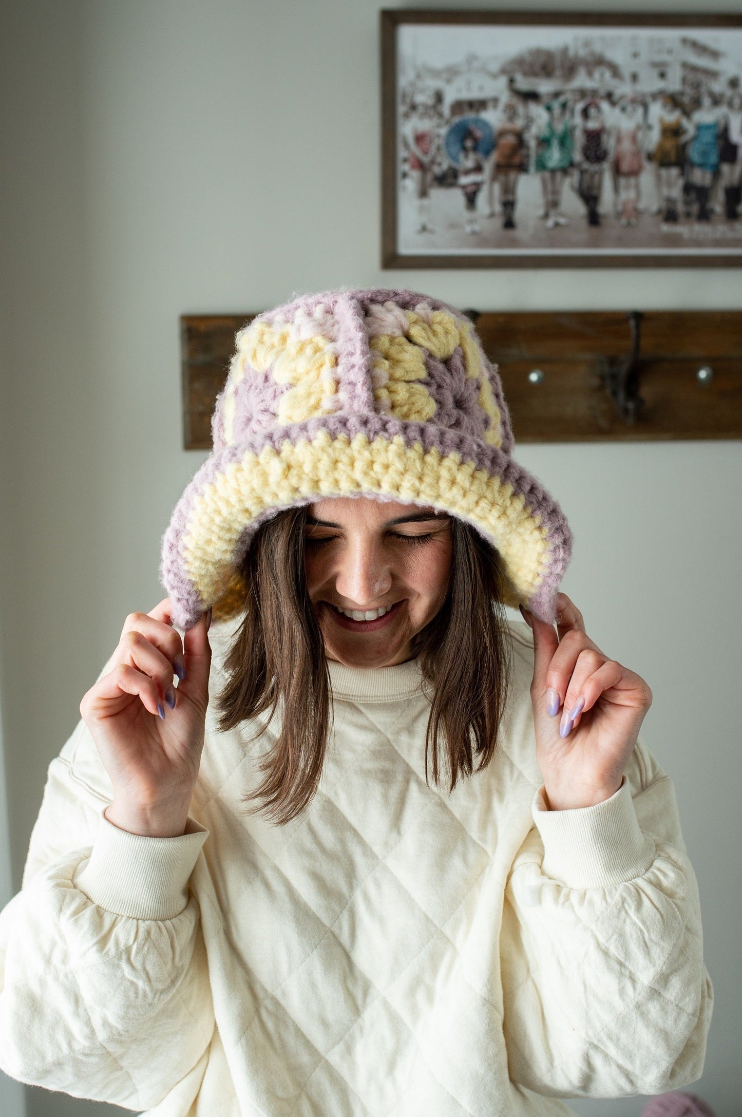 Granny Square Bucket Hat (Crochet)