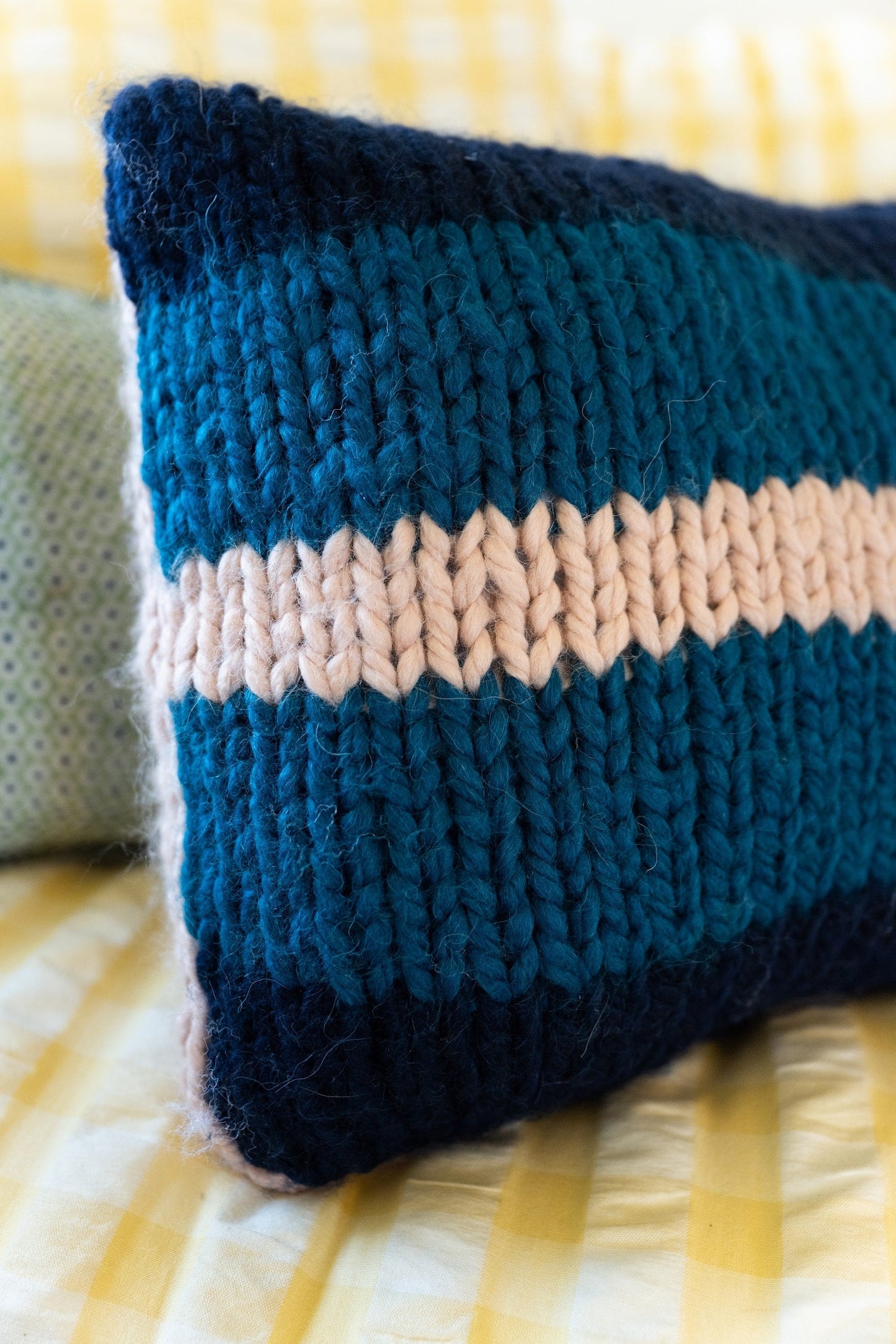 Butterfly Pillow (Knit)