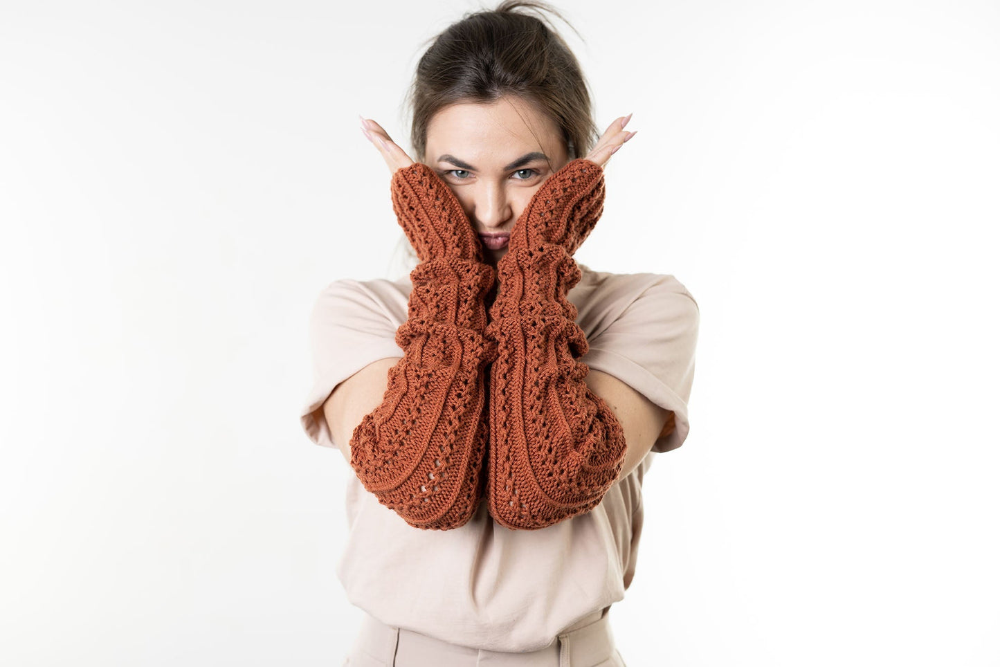 Lacy Fingerless Gloves (Knit)
