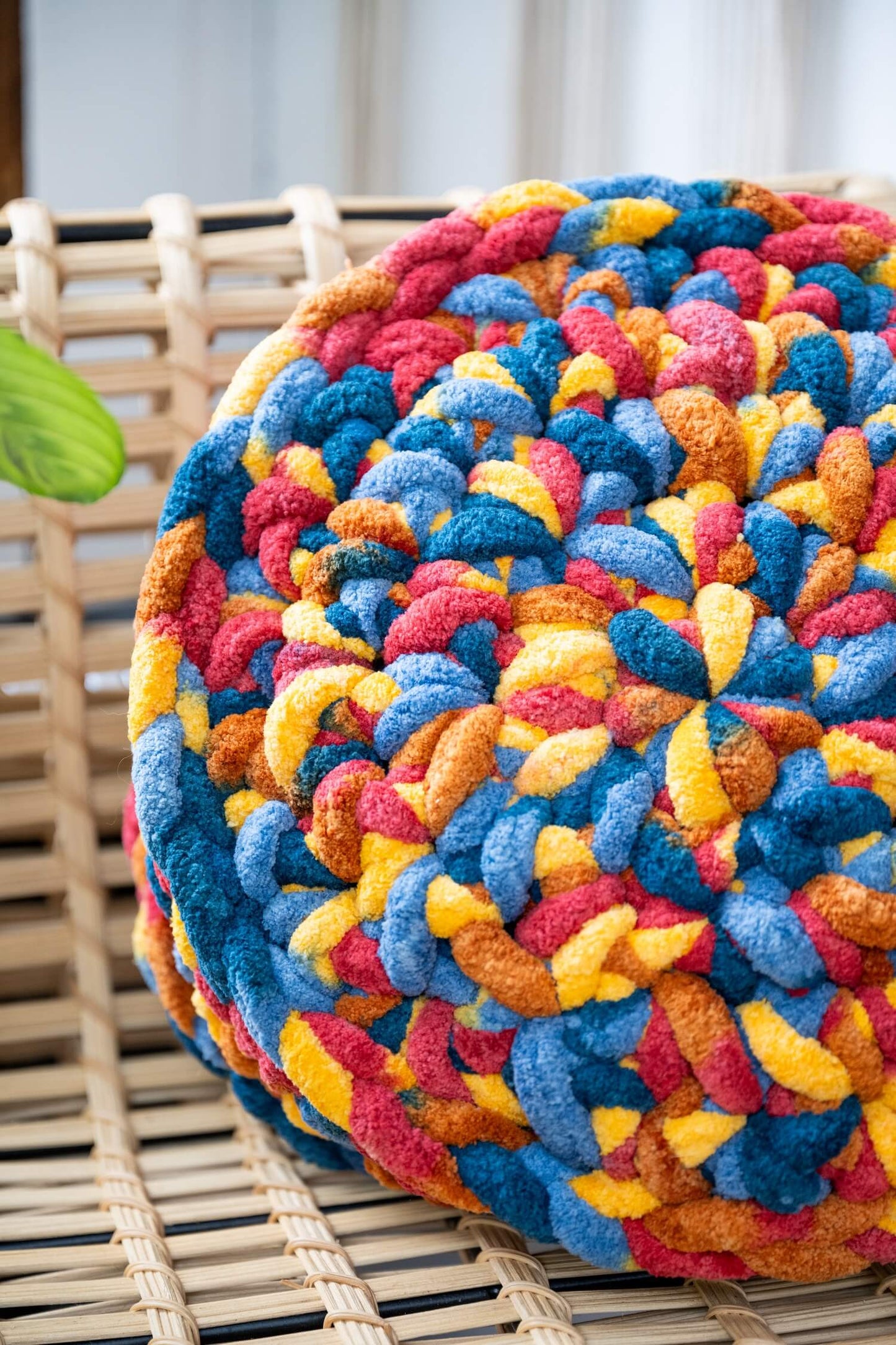 Circle Cushion (Crochet)