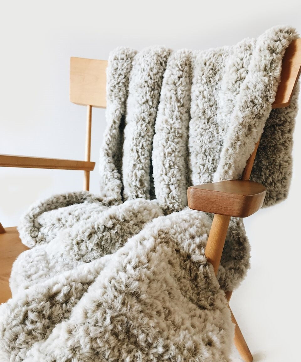 Crochet Kit - Paix Throw