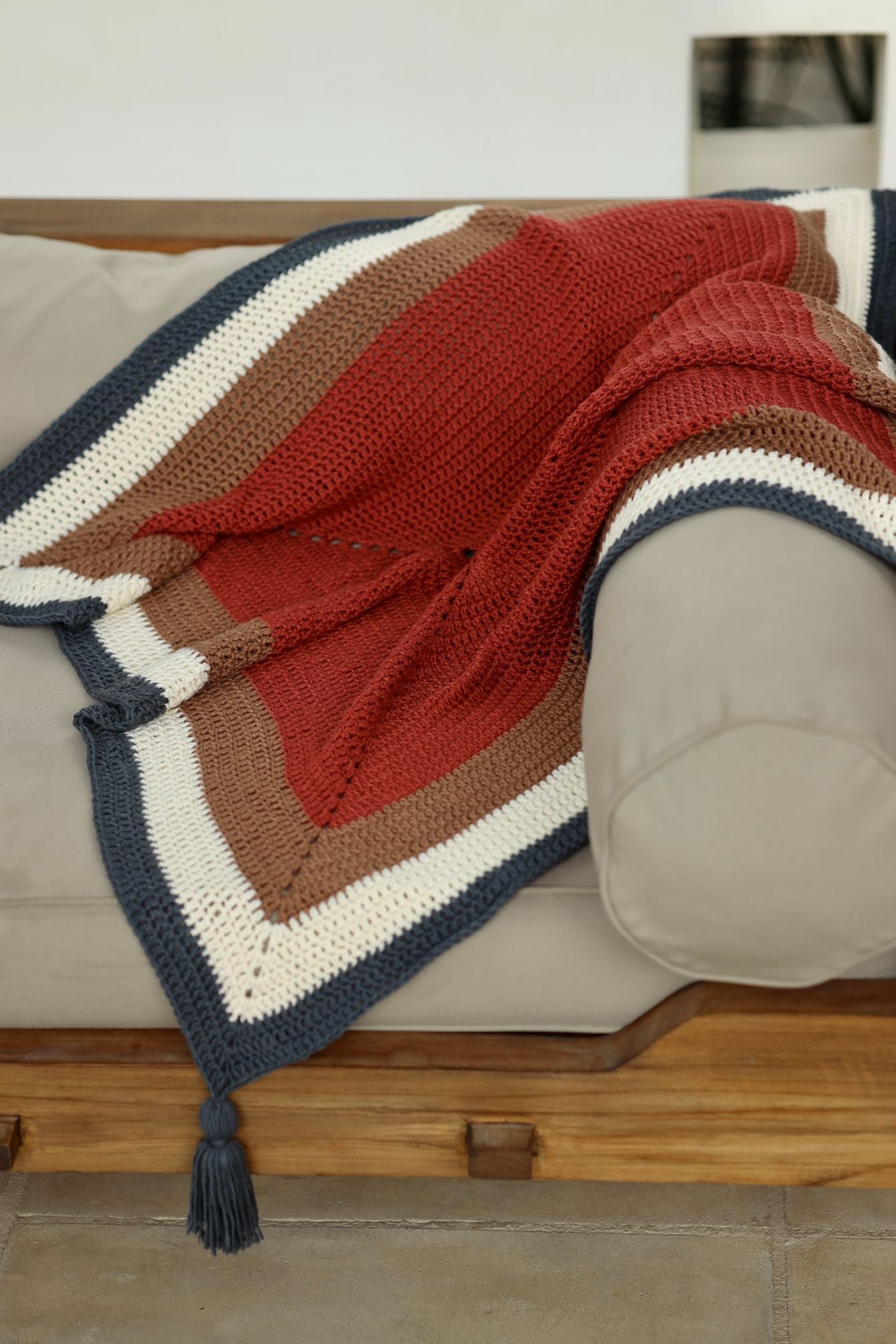 Windsor Tassel Throw (Crochet)