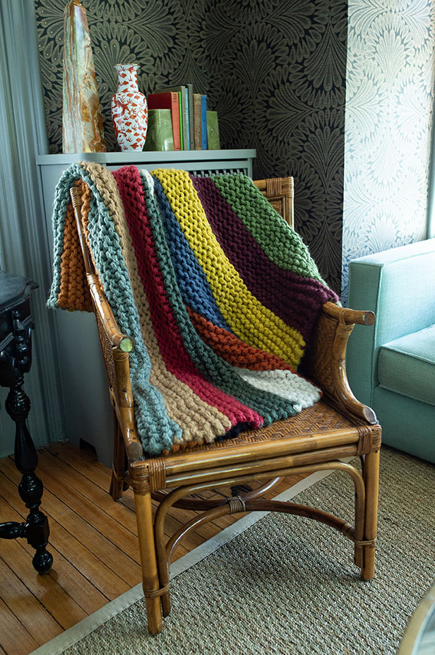 Striped Throw (Knit)