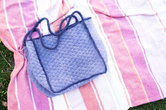 Check Stitch Bag (Knit)
