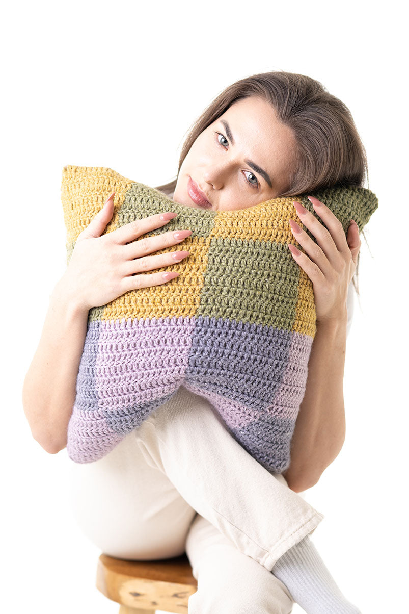 Checkerboard And Stripes Pillow (Crochet)