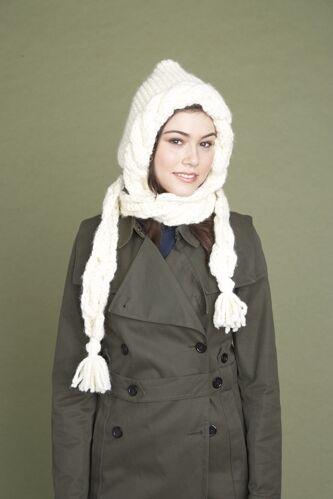 Tasseled Hood Pattern (Knit)