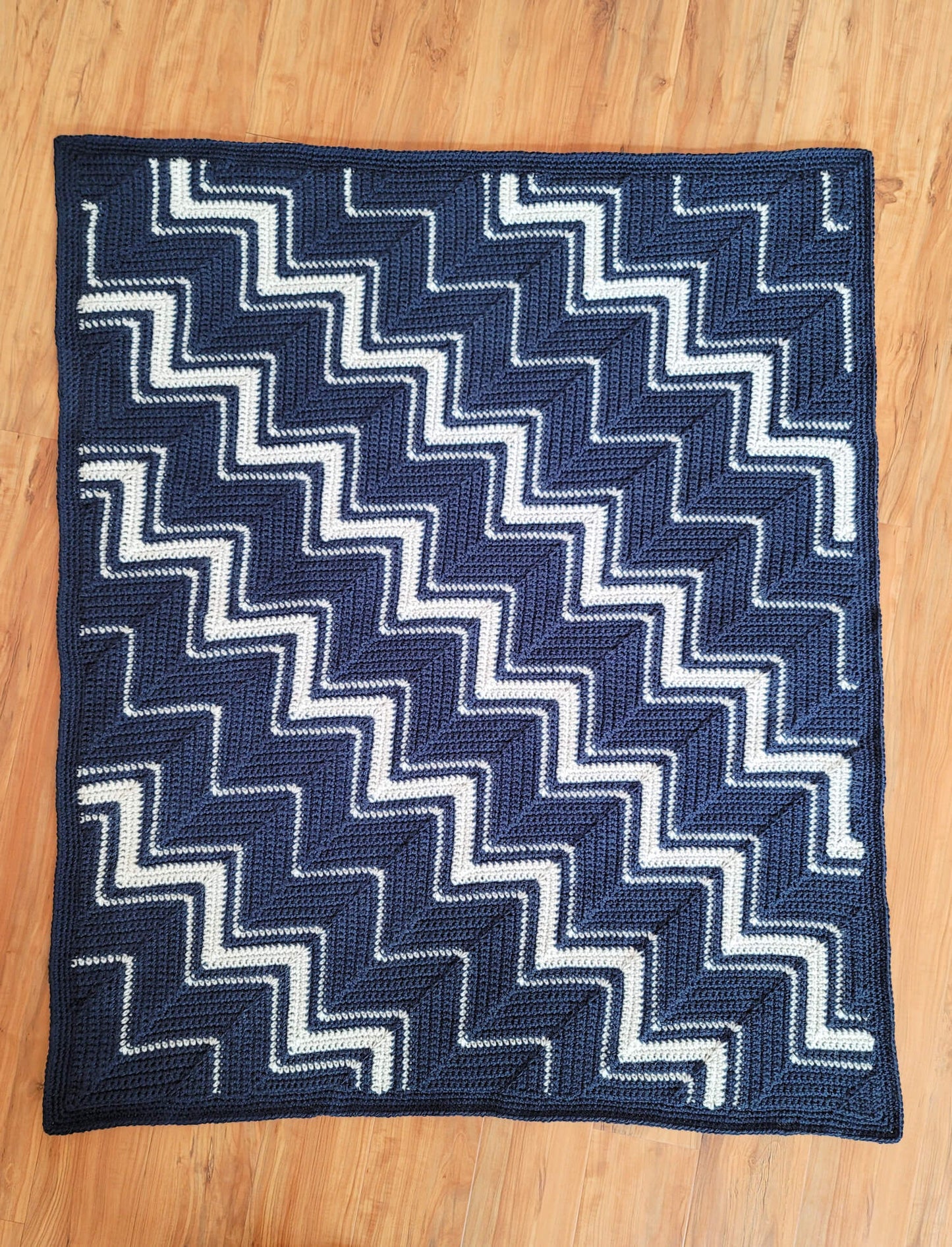 Crochet Kit -  Diagonal Chevron Lapghan