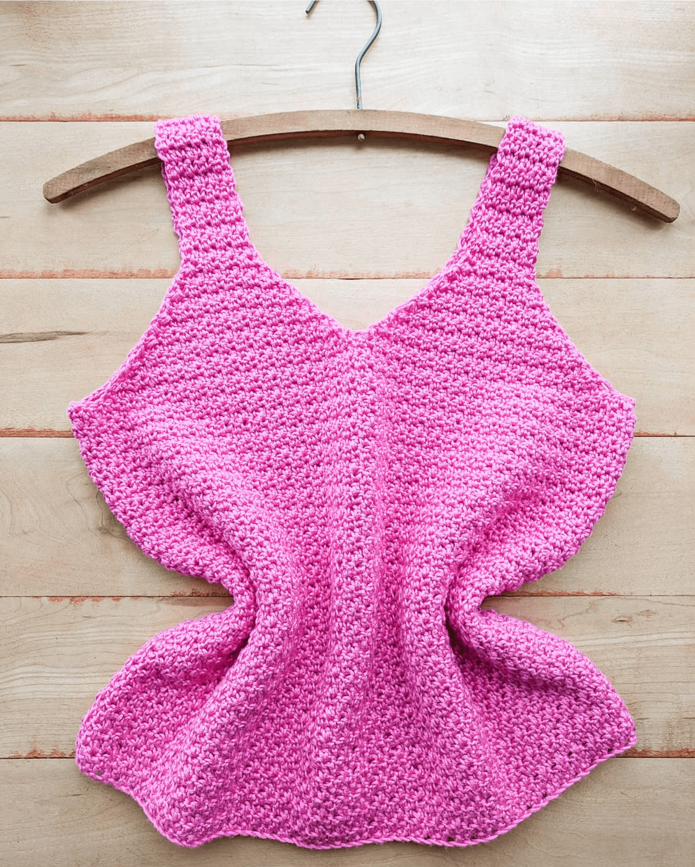 Crochet Kit - Victoria Vneck