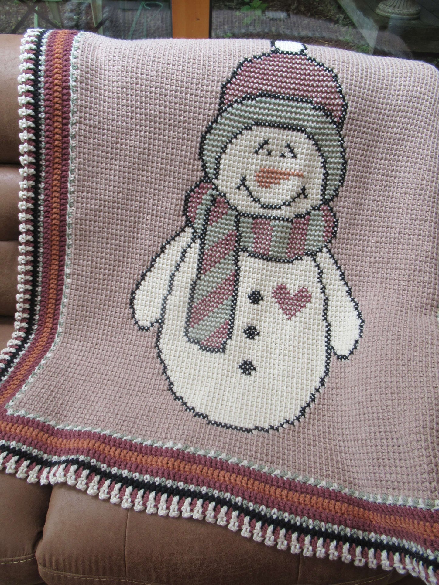 Crochet Kit - Country Snowman Throw