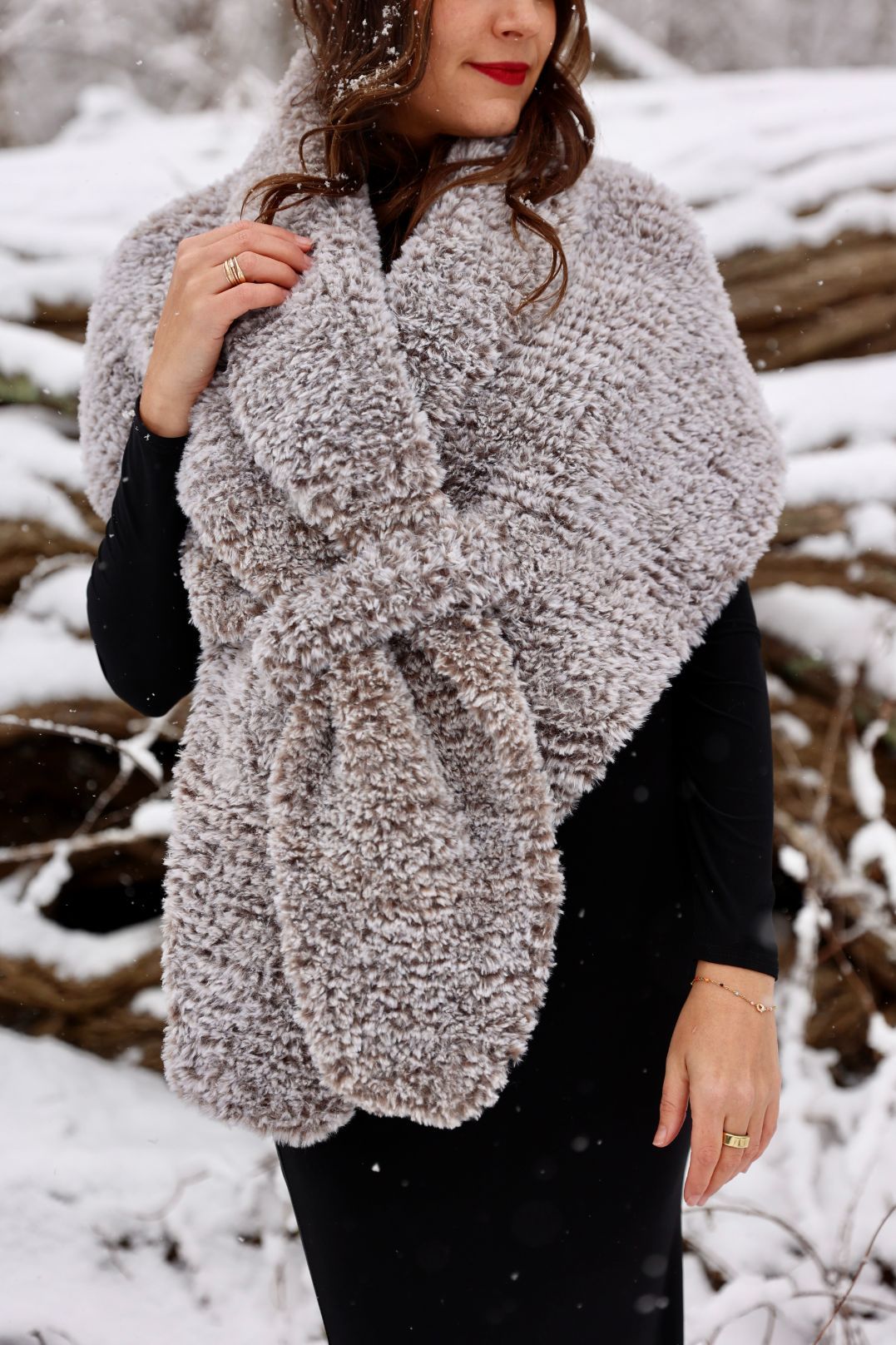 Fete Stole (Knit) - 1