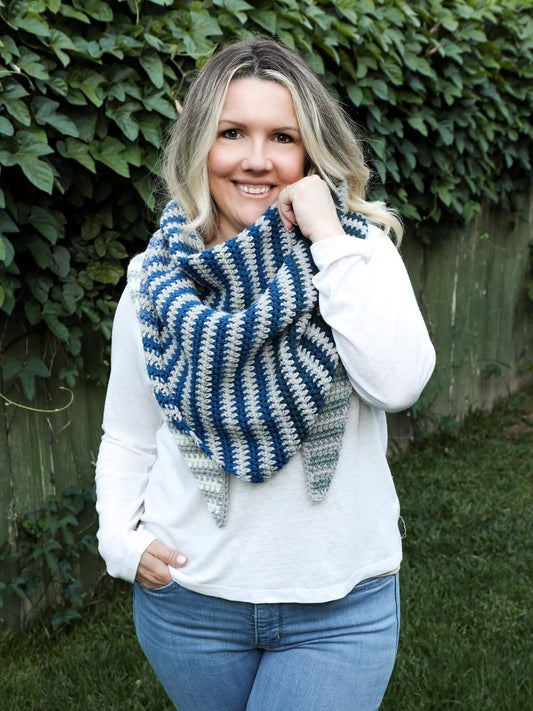 Crochet Kit - Endless Fade Shawl
