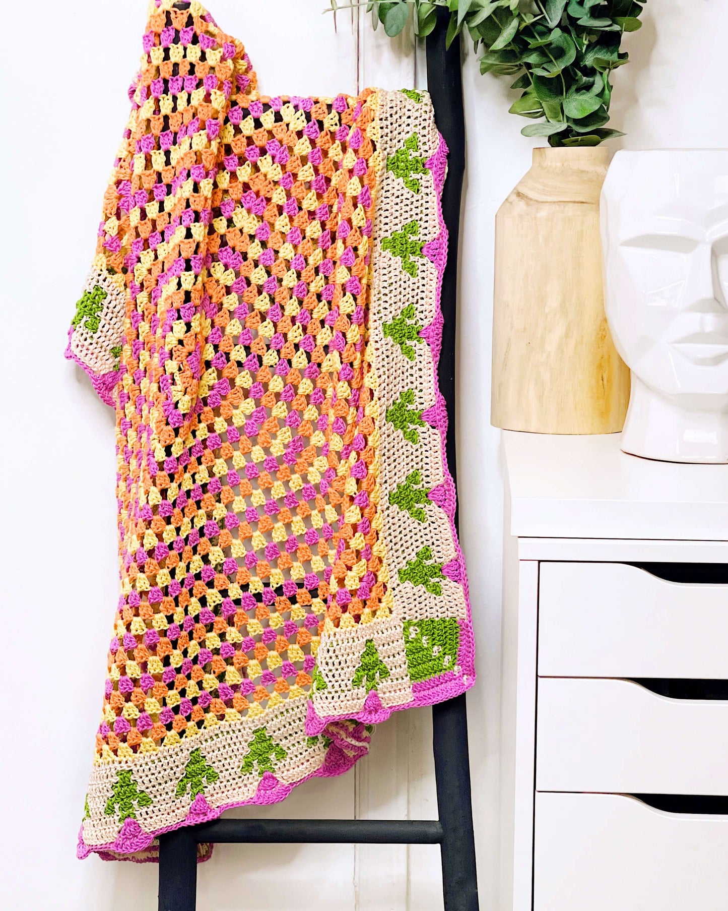 Crochet Kit - Granny's Flower Throw