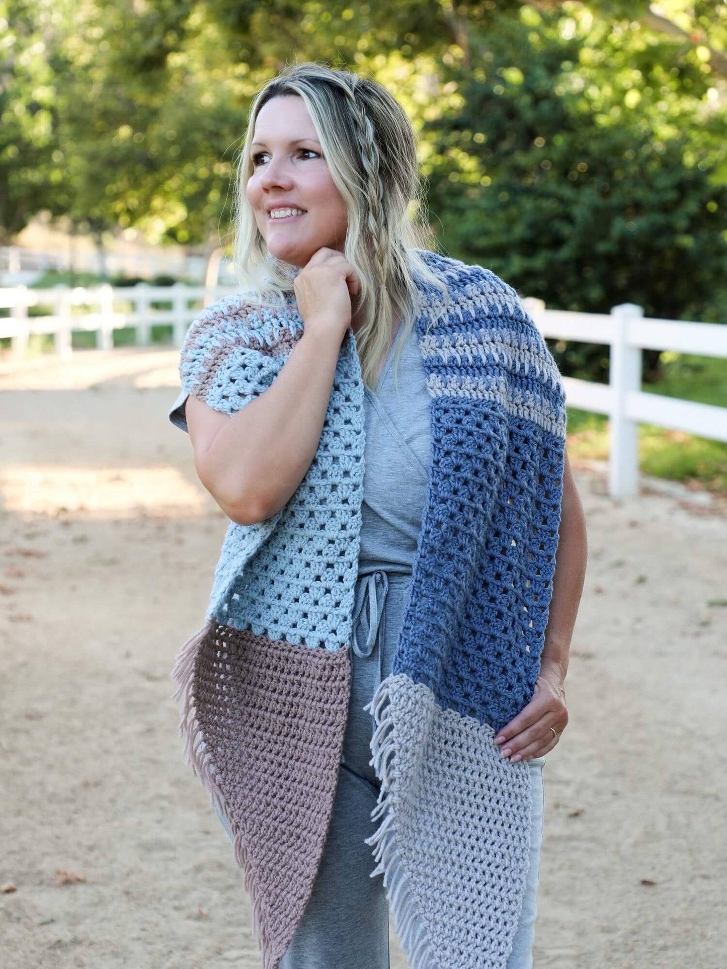 Crochet Kit - Easy Breezy Shawl