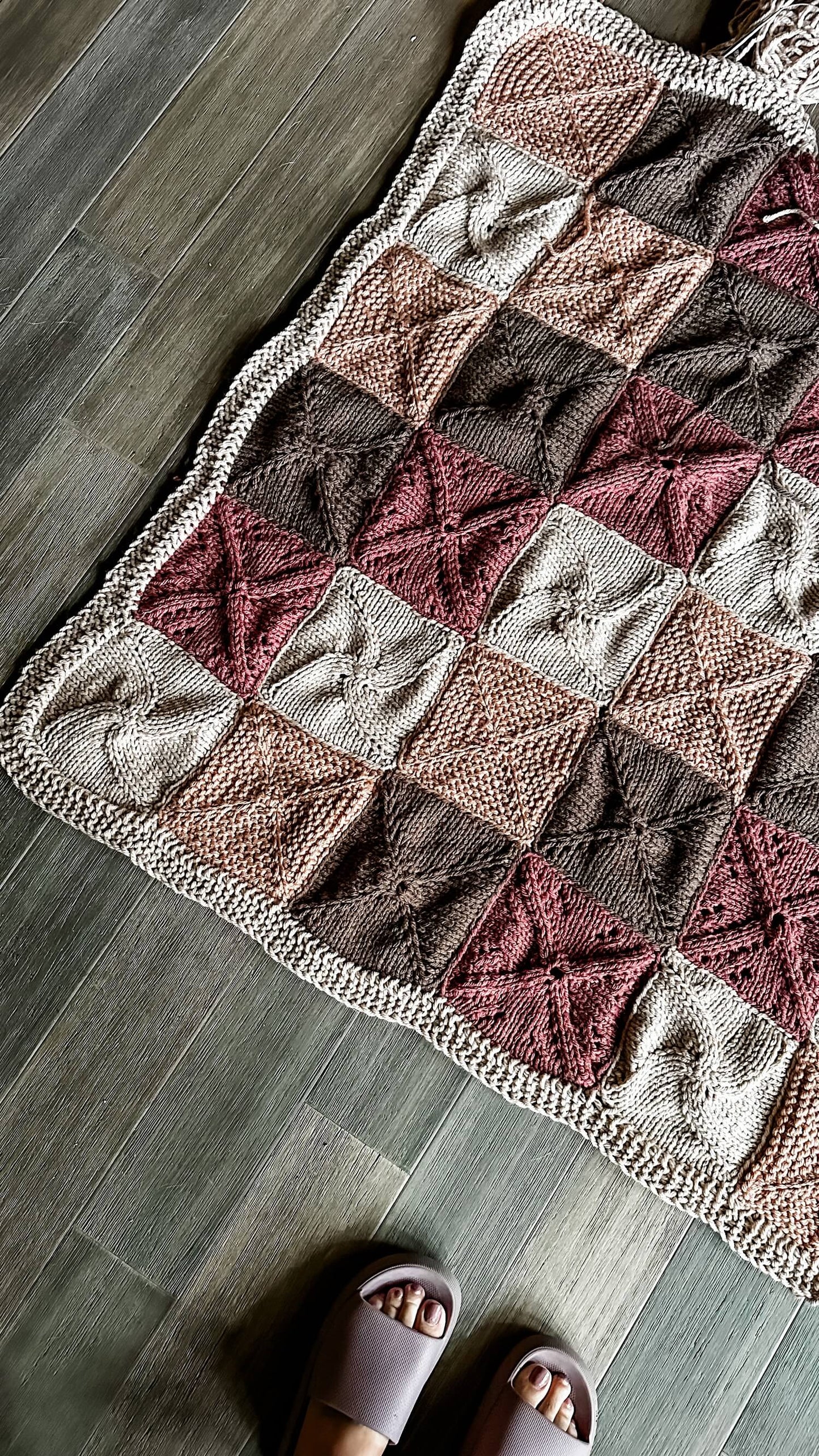 Knit Kit - Center Square Throw