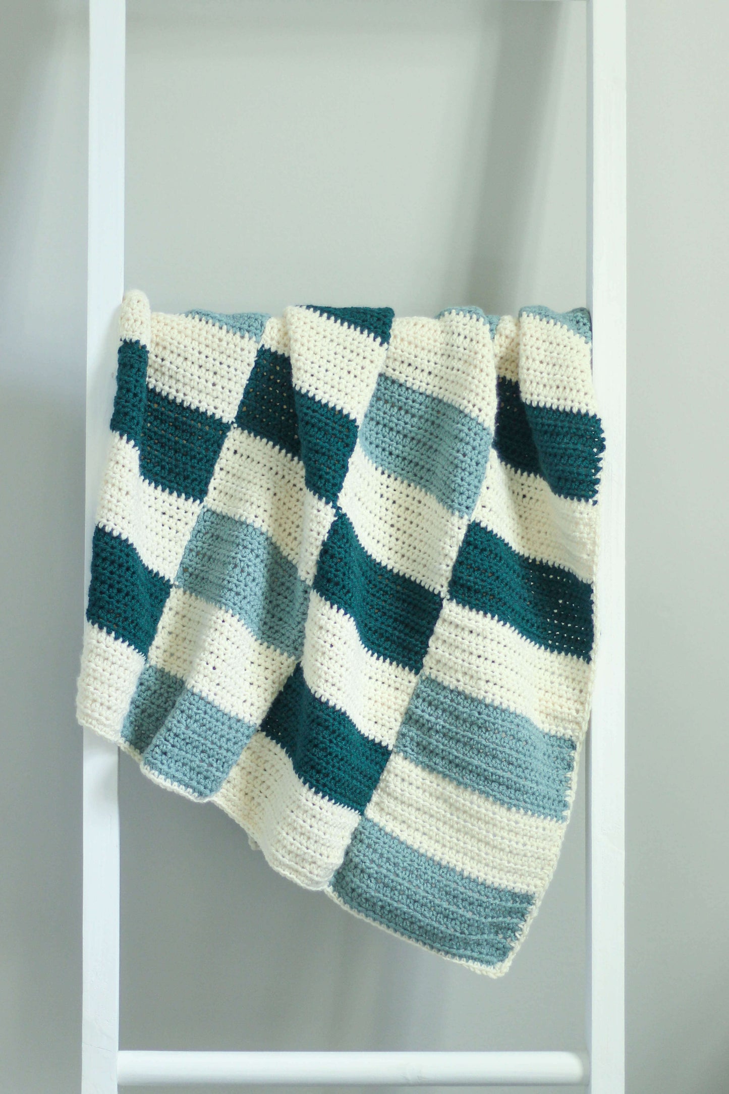 Crochet Kit - Gridlines Baby Blanket