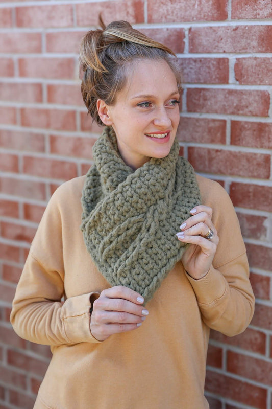 Crochet Kit - Chunky Cabled Cowl