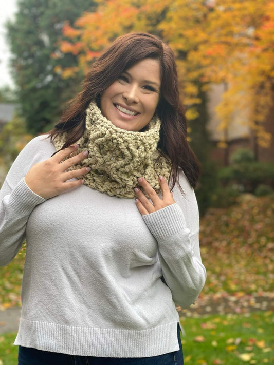 Crochet Kit - Diamond in the Rough Cowl