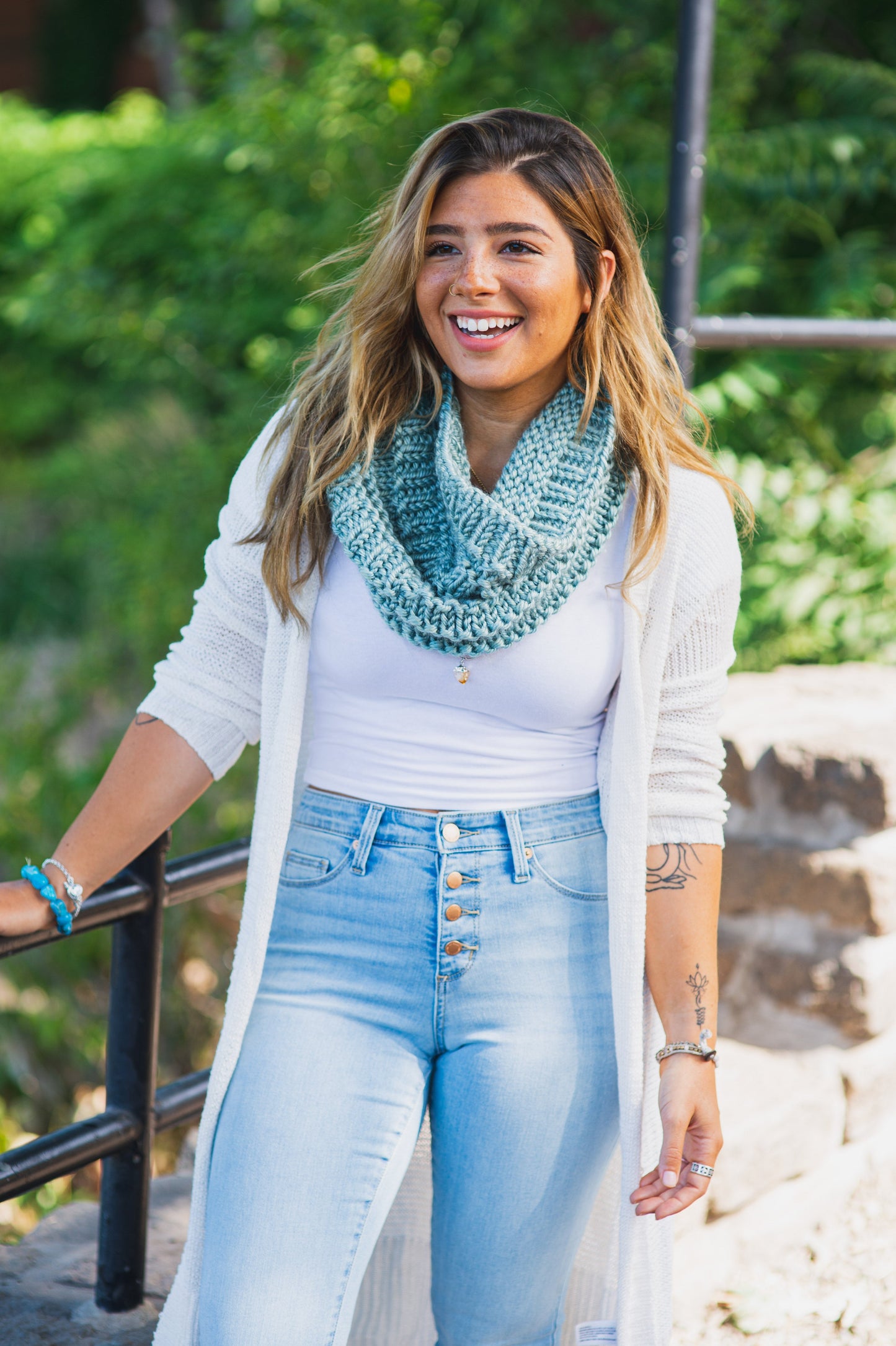 Conroe Cowl (Knit)