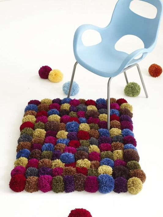 Pom-Pom Rug (Crafts)