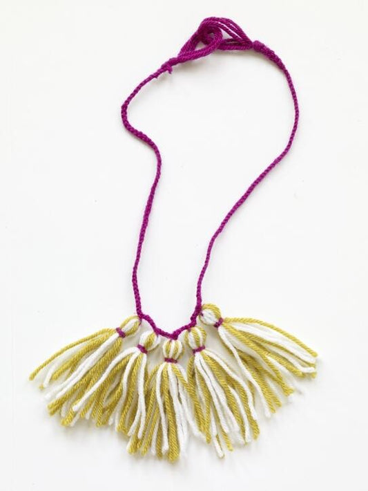 Tassel Necklace Pattern (Crafts)