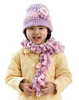 Girls Hat and Boa Scarf Pattern (Crochet)