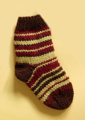 Knit Childs Striped Socks Pattern (Knit)