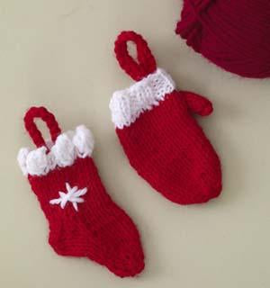 Mitten Ornament (Knit)