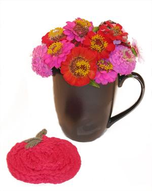Spool-Knit Apple Coaster (Knit)