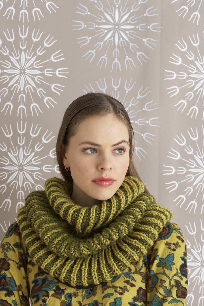 Triple Ruff (Knit)