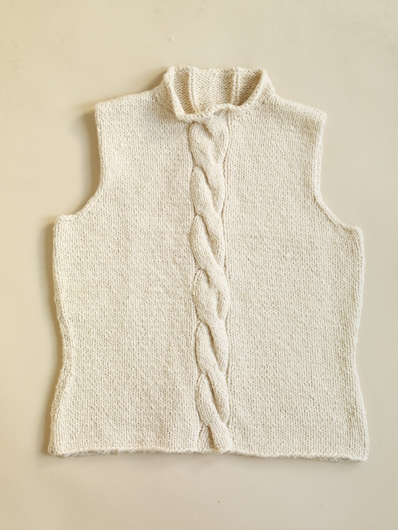 Womens Cabled Shell Pattern (Knit)