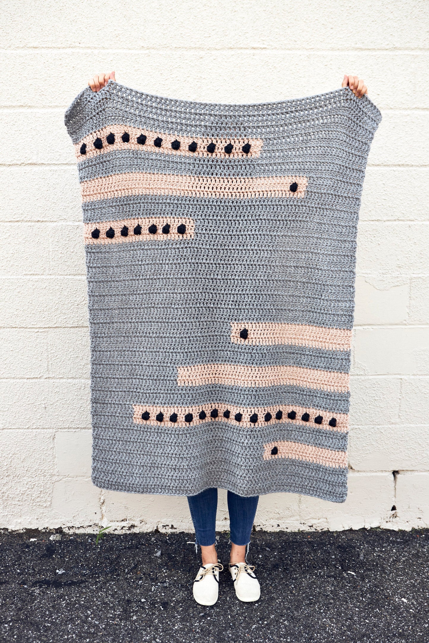 Dot to Dot Lapghan (Crochet)