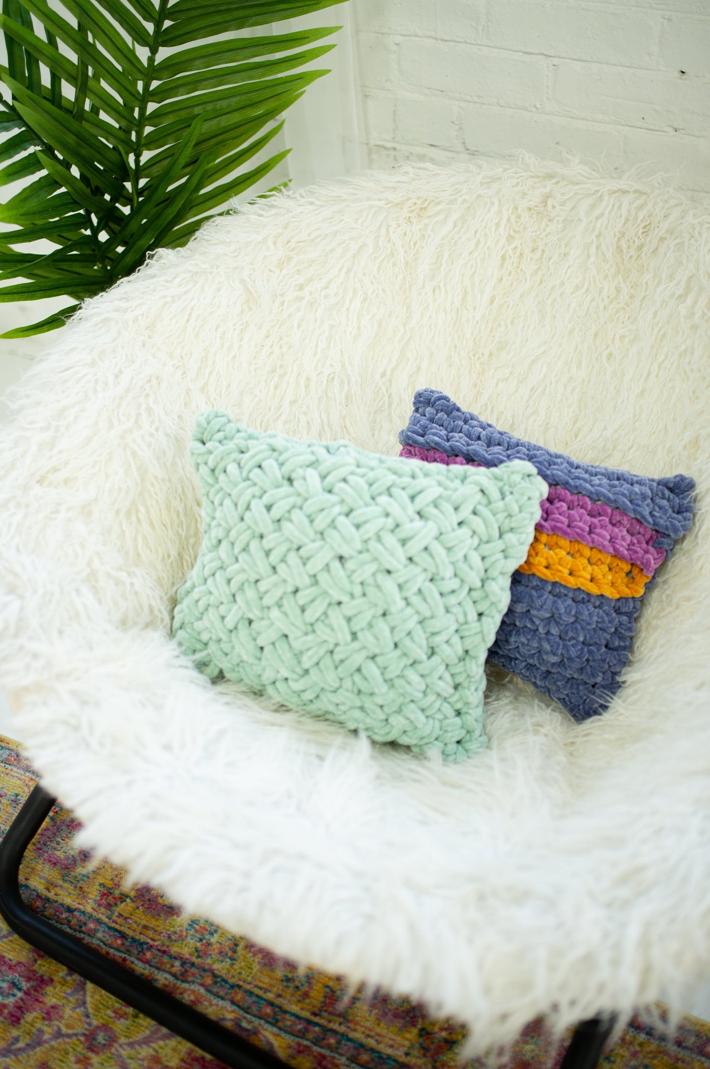 Criss Cross Pillow Cover (Craft)