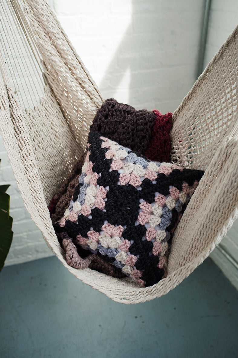 Mandy Pillow (Crochet)