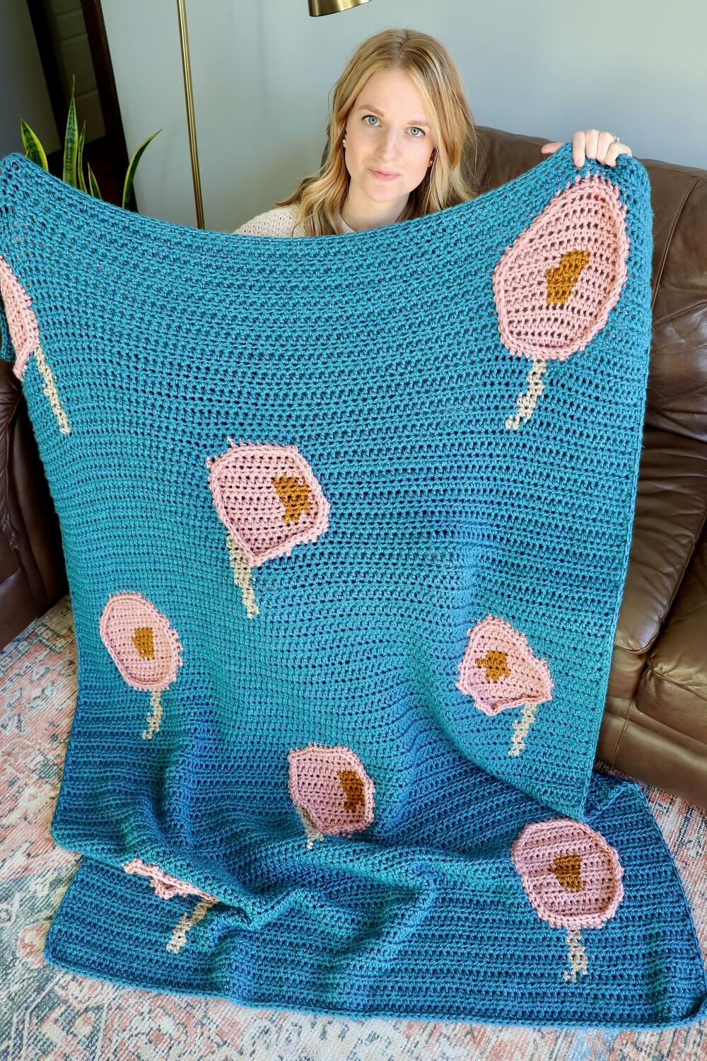 Poppy Flower Blanket (Crochet)