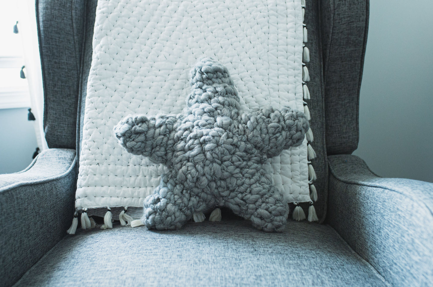 Star Pillow (Crochet)