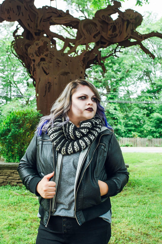 Midnight Brioche Cowl (Knit)