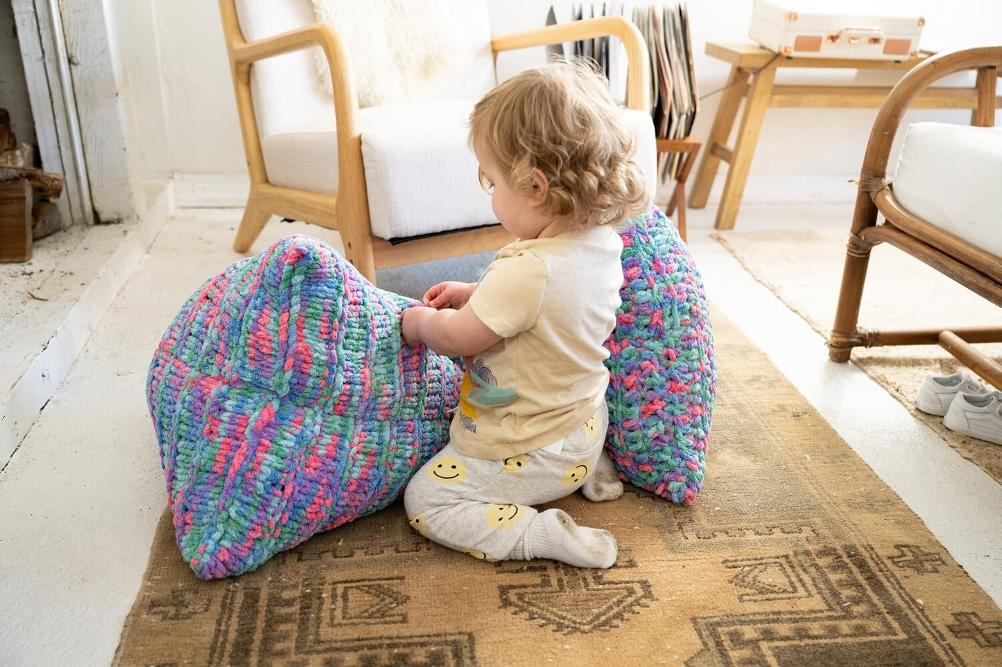 Pyramid Pillows (Crochet)