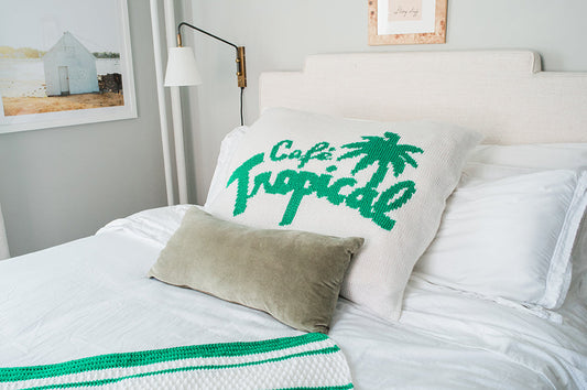 Café Tropical Pillow (Knit) [Bundle]