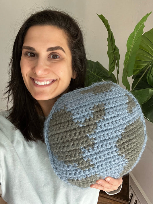 Earth Day Pillow (Crochet)