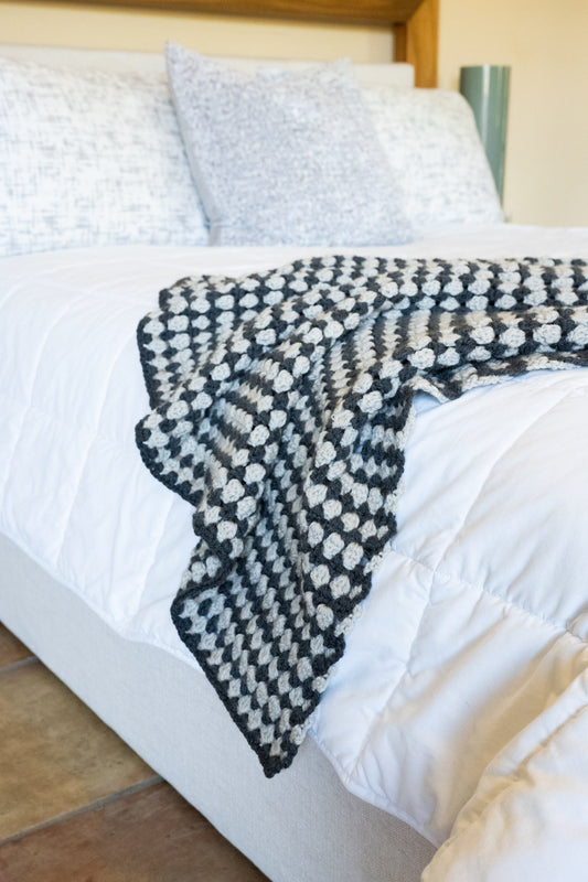 Hazlitt Throw (Crochet)